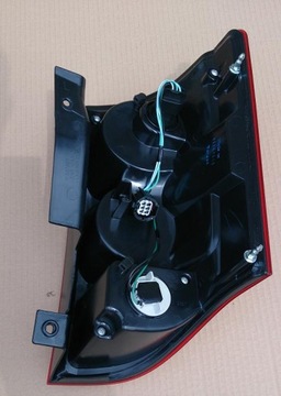 NOVÁ LEVÝ ZADNÍ SVĚTLO DODGE GRAND CARAVAN 2011-2015