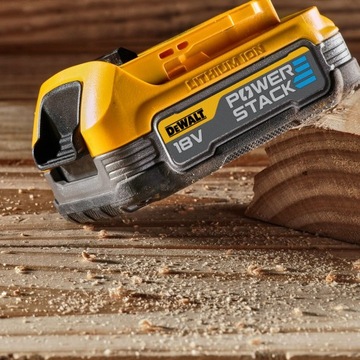 2 аккумулятора Powerstack 18 В 1,7 Ач DeWALT DCBP034