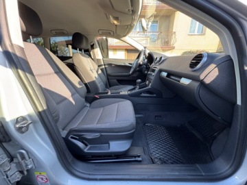 Audi A3 8P Hatchback 3d 1.2 TFSI 105KM 2010 Audi A3 Sportback Audi A3 8P 1.2 1.2 Benzyna 105KM Serwisowana, zdjęcie 34