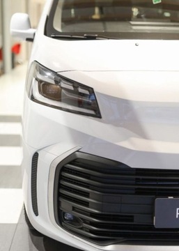 Toyota 2024 Toyota Proace Verso Verso 2.0 D4-D Long Business 2.0 Diesel 144KM, zdjęcie 8