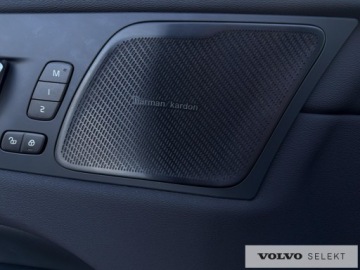 Volvo XC60 II Crossover Plug-In Facelifting 2.0 T6 350KM 2024 Volvo XC 60 XC60 T6 Plug-In Hybrid AWD Plus Bright, zdjęcie 25