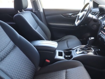 Nissan X-Trail III Terenowy 2.0 dCi 177KM 2017 Nissan X-Trail 2.0 dCi, Salon Polska, Serwis ASO, zdjęcie 8