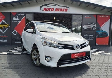 Toyota Verso Minivan Facelifting 1.6 D-4D 112KM 2015 Toyota Verso Toyota Verso 1.6Diesel Zadbana Stan BDB 1.6 Diesel 112KM, zdjęcie 4