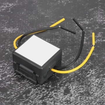 ПРЕОБРАЗОВАТЕЛЬ АВТОМОБИЛЬНОГО ПИТАНИЯ 24 В 12 В