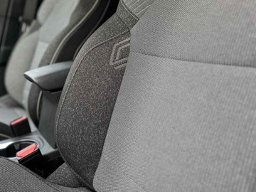 Renault Captur II Crossover Facelifting 1.0 TCe Eco-G 100KM 2025 Od ręki - Techno LPG 1.0 TCe 100KM / Pakiet Winter Techno, zdjęcie 4