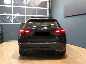 Mercedes GLA II Off-roader Facelifting 2.0 220 190KM 2025 MERCEDES-BENZ GLA 220 4-Matic AMG Line 2.0 (190KM) 2025, zdjęcie 1