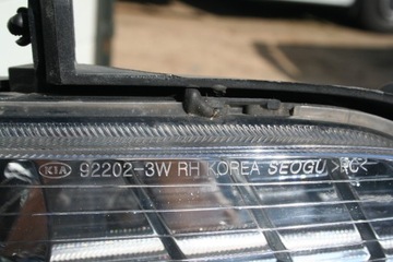 HALOGEN KIA SPORTAGE 3 - PRAVÁ