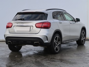 Mercedes GLA I Off-roader 2.0 220 184KM 2017 Mercedes GLA GLA 220 4MATIC, Salon Polska, zdjęcie 4