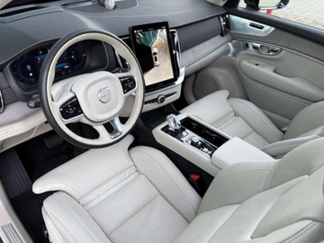 Volvo XC90 II 2025 VOLVO XC90 B5 AWD Ultra Dark 7os Suv 2.0 (250KM) 2025, zdjęcie 8