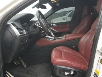 BMW X6 G06 2022 BMW X6 m50i, 2022r., 4x4, 4.4L, zdjęcie 8