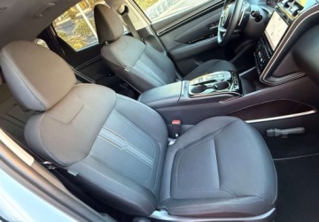 Hyundai Tucson IV SUV HEV 1.6 T-GDI HEV 230KM 2022 Hyundai Tucson HYBRID AutoMat FullLed Kamera Bezwypadkowy VirtualCocpit UN, zdjęcie 22