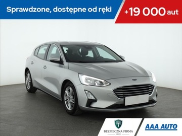 Ford Focus III Hatchback 5d facelifting 1.5 TDCi 120KM 2018 Ford Focus 1.5 EcoBlue, Salon Polska, Serwis ASO