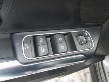 Mercedes GLA II 2022 MERCEDES GLA 180 d AMG Line, 100% Bezwypadkowy, salon Polska, Automat, ASO, zdjęcie 3