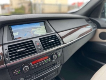 BMW X5 E70 SUV Facelifting xDrive30d 245KM 2012 BMW X5 30d Z polskiego salonu M Pakiet Gotowy do jazdy Bezwypadkowy, zdjęcie 27