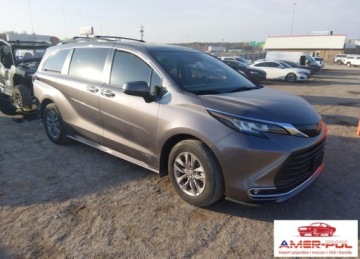 Toyota Sienna III 2021 Toyota Sienna 2021r., XLE, 2.5L, od ubezpieczalni 2.5 Hybryda 189KM