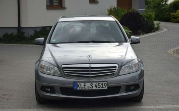 Mercedes Klasa C W204 2008 Mercedes-Benz Klasa C 1.8B Kompresor Automat Oryginal Lakier Dwa Komplety, zdjęcie 1