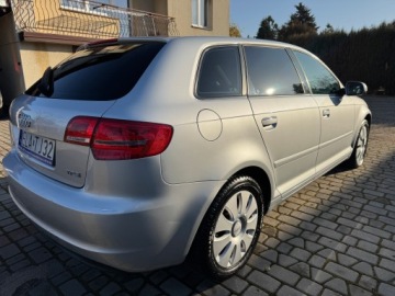 Audi A3 8P Hatchback 3d 1.2 TFSI 105KM 2010 Audi A3 Sportback Audi A3 8P 1.2 1.2 Benzyna 105KM Serwisowana, zdjęcie 14