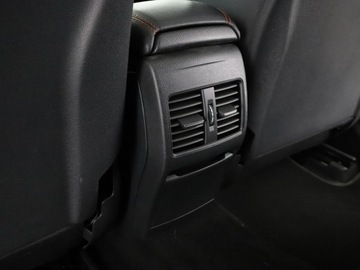 Mercedes CLA C117 Shooting Brake Facelifting 1.6 180 122KM 2017 Mercedes CLA 180 GRATIS! Pakiet Serwisowy o, zdjęcie 35