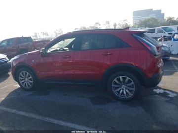 Cadillac 2023 Cadillac XT4 Sport 2023 2.0 Benzyna 235KM, zdjęcie 2