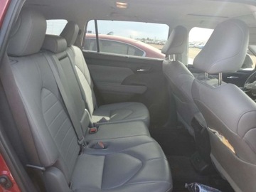 Toyota Highlander III 2021 Toyota Highlander Hybrid XLE 2021 2.5l 2.5 Hybryda 243KM, zdjęcie 10
