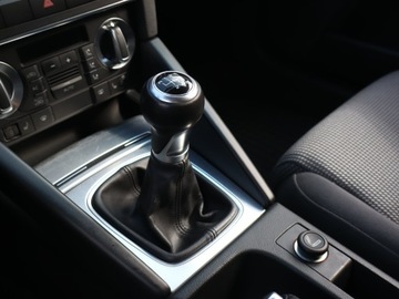 Audi A3 8P Hatchback 3d 1.2 TFSI 105KM 2011 Audi A3 1.2 TFSI, Klima, Klimatronic, Parktronic, zdjęcie 12