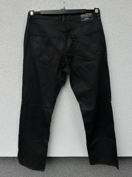 Hugo Boss W33 L32 czarne spodnie jeansowe stretch