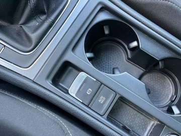 Volkswagen Golf VII Hatchback 3d 1.6 TDI-CR DPF 105KM 2013 Volkswagen Golf 1.6 diesel 105 KM zarej w PL ksiazka serwis zadbany z, zdjęcie 12