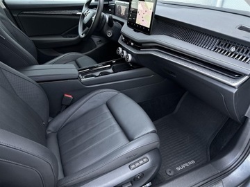 Skoda Superb IV Kombi 2.0 TDI 193KM 2024 Skoda Superb 2.0TDI 193KM 4X4 Selection DSG l Akty, zdjęcie 7