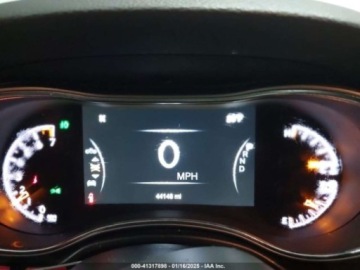 Jeep 2022 Jeep Grand Cherokee 2022 Jeep Grand Cherokee WK Laredo X 4x4 3.6 Benzyna, zdjęcie 10