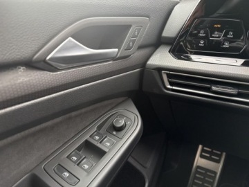 Volkswagen Golf VIII GTI 2.0 TSI 245KM 2024 Volkswagen Golf GTI, 2.0 TSI, 245 KM, skrzynia automatyczna DSG 7-stopniow, zdjęcie 15