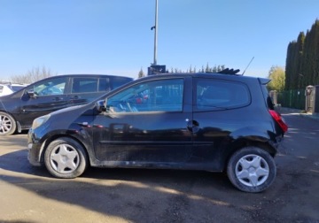 Renault Twingo II Hatchback 3d 1.2 16v 75KM 2012 Renault Twingo 2012r, 1.2. Benzyna. KABRIOLET. Delikatnie uszkodzony tyl., zdjęcie 21