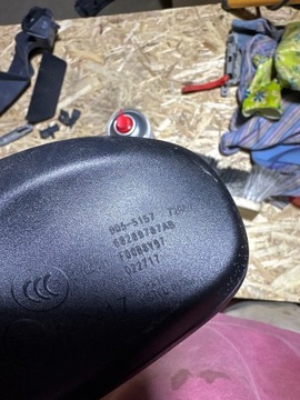 DODGE CHARGER 2015 ZRCÁTKO VNITŘNÍ