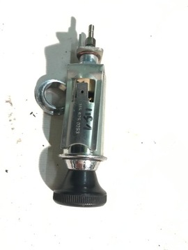 ZAPALOVAČ HNÍZDO MERCEDES BENZÍN W114 W115