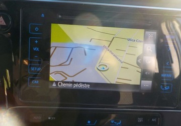 Toyota Auris II 2018 Toyota Auris Okazja 1.8 Hybryda 100KM, zdjęcie 21