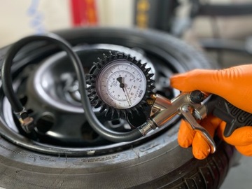 Пистолет для накачивания колес с допуском 10 бар.