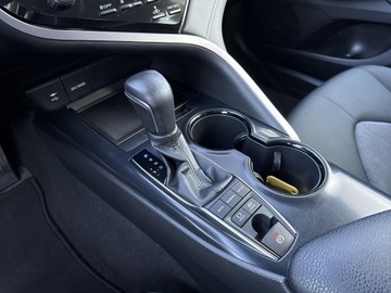 Toyota Camry IX Sedan 2.5 Hybrid Dynamic Force 218KM 2019 Toyota Camry 2.5 Hybrid Prestige CVT 2.5 Hybrid Pr, zdjęcie 25