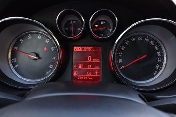 Opel Insignia I Sports Tourer 1.4 Turbo ECOTEC Start/Stop 140KM 2011 Opel Insignia 1.4 Turbo, GAZ, Klima, Klimatronic, zdjęcie 10