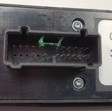 PANEL OKNO ZRCÁTKO LEVÝ PŘEDNÍ VOLVO C70 II EURO