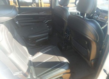 Jeep Grand Cherokee IV 2022 Jeep Grand Cherokee 2022, 3.6L, L LIMITED, po gradobiciu 3.6 Benzyna 293KM, zdjęcie 14