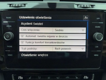 Volkswagen Golf VII Hatchback 3d Facelifting 1.5 TSI BMT 130KM 2019 Volkswagen Golf 1.5 TSI 130KM Manual Serwis ASO Ambiente 1.5 Benzyna, zdjęcie 25