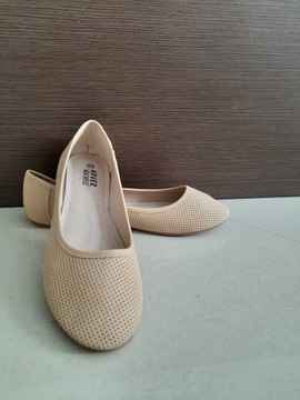 BALERINY BALERINKI BEŻ 43 SKÓRA NOWOŚĆ 27,8 CM