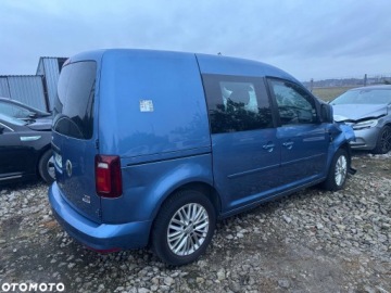 Volkswagen Caddy IV Kombi Maxi 2.0 TDI SCR BlueMotion Technology 150KM 2015 Volkswagen Caddy 2.0 TDI 150KM 2016r/ automat DSG/ 5-osobowy, zdjęcie 2