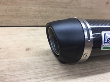 НАКОНЕЧНИК ГЛУШИТЕЛЯ ТЮНИНГ ЭМБЛЕМА Лео Винсу