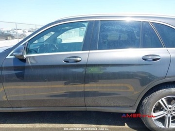 Mercedes GLC C253 2020 Mercedes-Benz GLC 2020 r.,2,0L GLC 300 2.0 Benzyna 255KM, zdjęcie 14