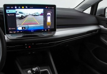 Volkswagen Golf VIII Hatchback Facelifting 1.5 TSI 116KM 2024 Volkswagen Golf 1.5TSI 116KM, Life, Easy Open, Pakiet Light Vision, App C, zdjęcie 17