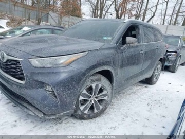 Toyota Highlander III 2023 Toyota Highlander 2023r., 2.4L 2.4 Benzyna 265KM, zdjęcie 1
