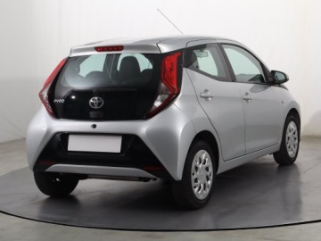 Toyota Aygo II Hatchback 3d Facelifting 1.0 VVT-i 72KM 2019 Toyota Aygo 1.0 VVT-i, Salon Polska, zdjęcie 4