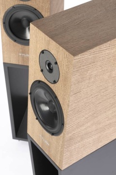 Pylon Audio Diamond Mon. 18 масло. См Дуб Столбцы