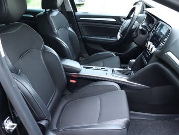 Renault Megane IV Grandtour Facelifting 1.3 TCe 140KM 2021 Renault Megane 1.3 TCe, Salon Polska, Serwis ASO, zdjęcie 8