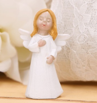 Aniołek figurka biały chrzest komunia mix 6cm 1szt